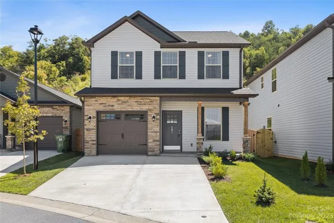 Fletcher, Henderson County, NC House for sale Property ID: 417583905
