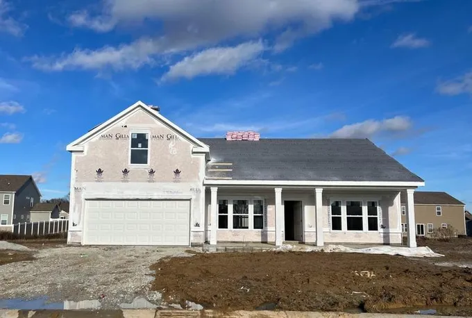 223 Maggie Ln, Batesville, IN 47006 - MLS 202435 for Sale