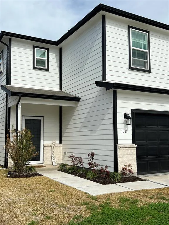 7311 Hobby Wind Ridge Dr, Houston, TX 77075 for Rent
