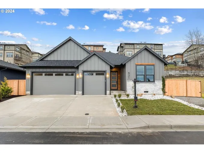 521 W U ST, Washougal WA 98671 for Sale