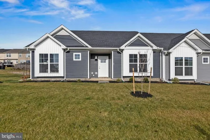 101 Coastal Drive, Hanover, PA 17331 for Sale