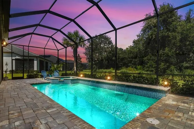809 Sigsbee Loop, Sarasota, FL 34240 for Sale