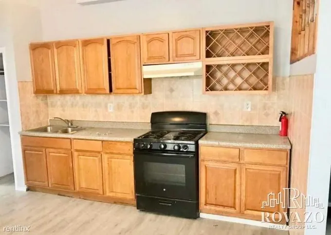 46089316  801 Mount Prospect Ave for Sale
