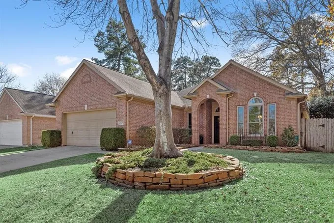 1810 Whispering Forest Drive, Kingwood, TX 77339 for Sale