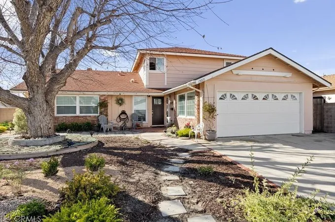 15071 Apollo Ln, Huntington Beach, CA 92647 - MLS OC24004133 for Sale