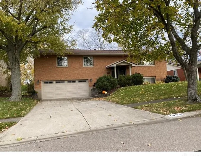 1639 Sue Ave, Miamisburg, OH 45342 - MLS 903652 for Sale