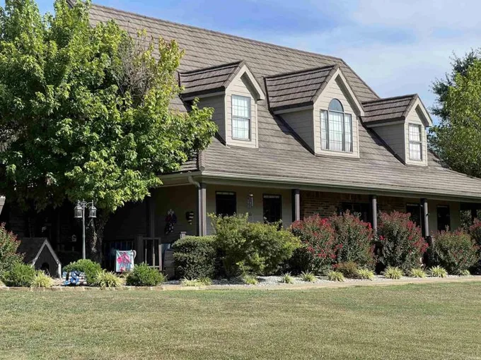 16266 HIGHWAY 278 W, Umpire, AR 71971 Single Family Residence For Sale  MLS# 24004035