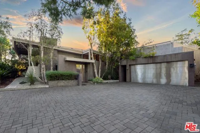 1575 Carla, Beverly Hills CA 90210 for Sale