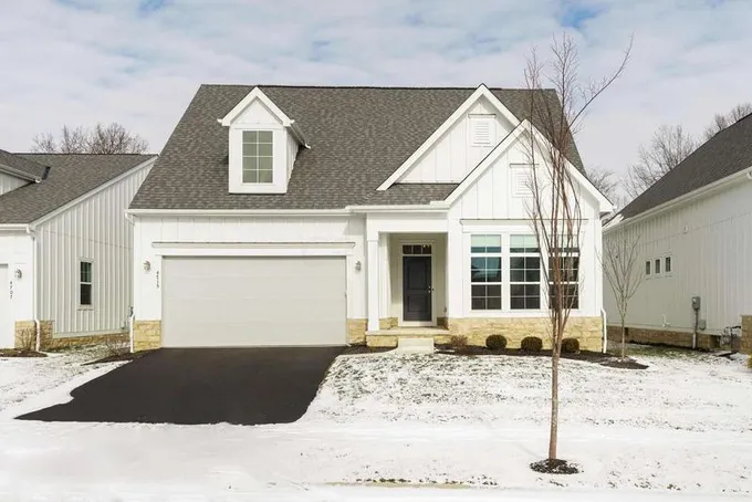 4715 Winding Oak Drive, Delaware, OH 43015  624033942 for Sale