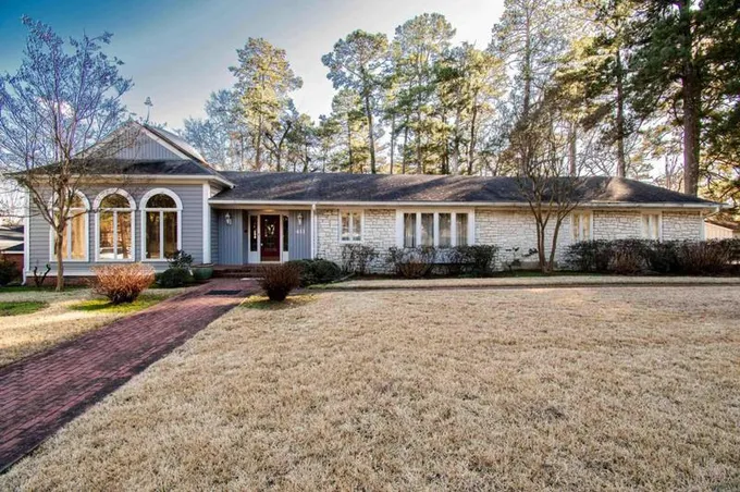 411 E 10TH ST, El Dorado, AR 71730 Single Family Residence For Sale  MLS# 24003999