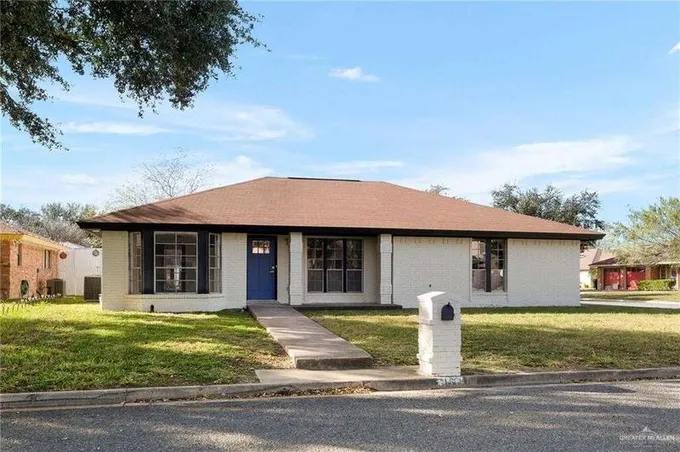 6809 N 15th Lane, Mc Allen, TX 78504  624535452 for Sale