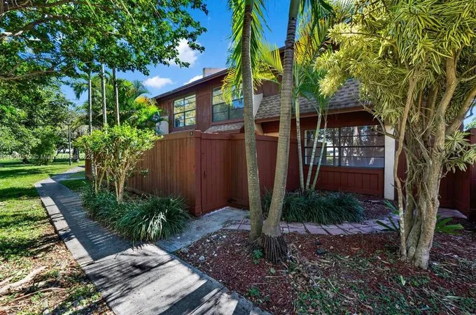 6251 SW 116th Pl #B, Miami, FL 33173 - MLS A11509317 for Sale