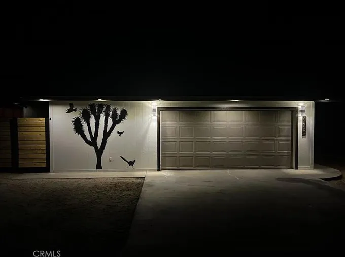 6415 Lupine Ave, 29 Palms MCB, CA 92277 - MLS JT24013393 for Sale