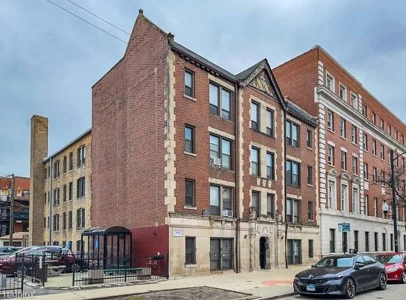 3345 N Marshfield Ave unit C102 - Chicago, IL 60657 - Home For Rent