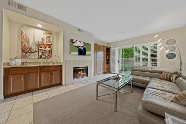 43736 Avenida Alicante, Palm Desert CA 92211 for Sale