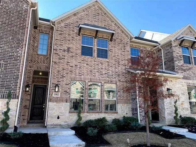 1582 Windermere Way, Farmers Branch, TX 75234 for Rent