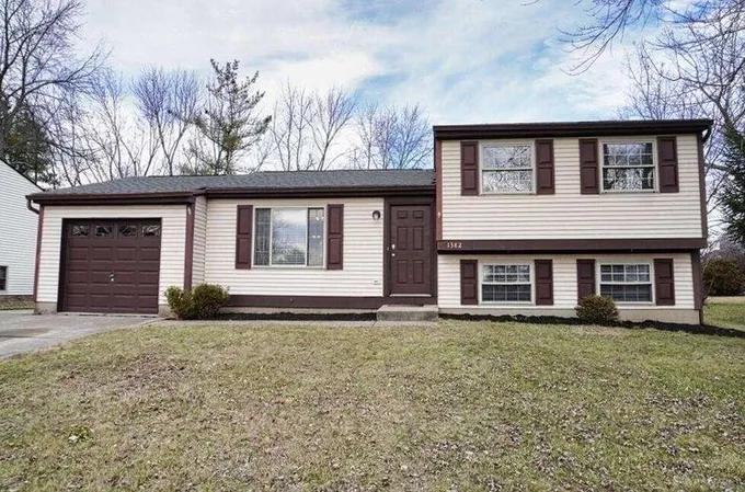 1382 Firethorne Drive, Mason, OH 45040  623942706 for Sale