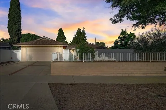 1481 Lance, Tustin CA 92780 for Sale