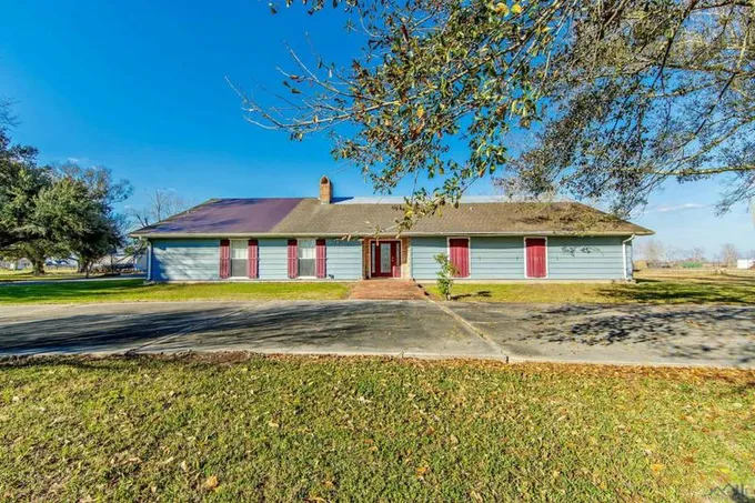 529 PERTUIT LN, Raceland, LA 70394 Single Family Residence For Sale  MLS# 2024002092