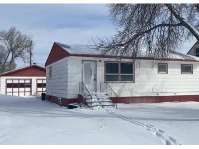 3rd St NE for Sale