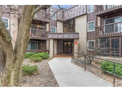 Lakeside Ave N Apt 112 for Sale