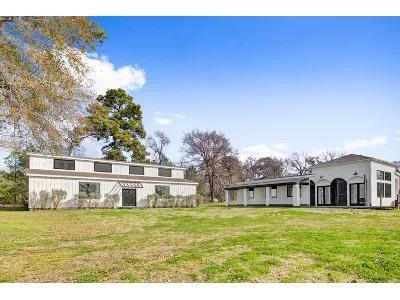 Adoue Rd for Sale
