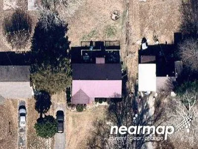 32nd St for Sale