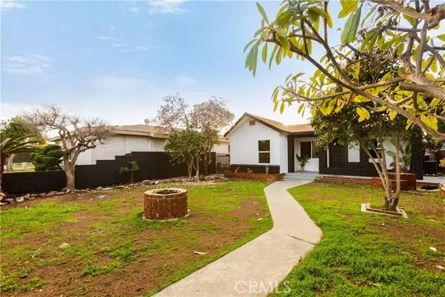 1045 Frigate, Wilmington CA 90744 for Sale