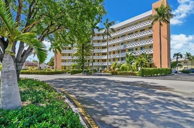 2400 NE 9th St #603, Fort Lauderdale, FL 33304 - MLS A11457955 for Sale