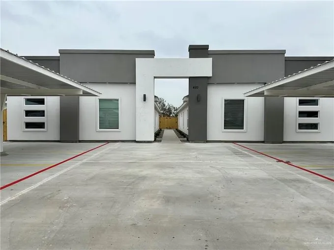 440 E Acacia Avenue E, Alamo, TX 78516 for Sale