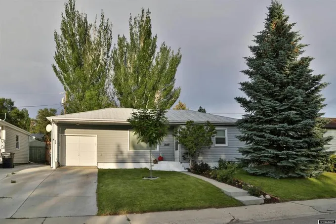 219 VIRGINIA ST, Rock Springs, WY 82901 Single Family Residence For Sale  MLS# 20240500
