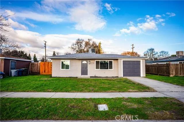 1215 W Santa Fe, Merced CA 95340 for Sale