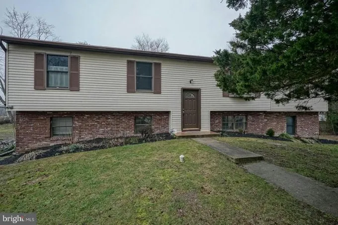 518 4TH ST, ATCO, NJ 08004 Single Family Residence For Sale  MLS# NJCD2062216