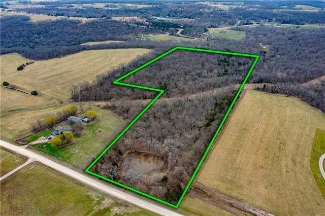 Tonganoxie, Leavenworth County, KS Farms and Ranches for sale Property ID: 416876660