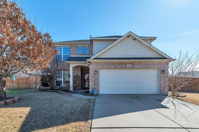 9916 Bend Ct, Fort Worth, TX 76177 for Sale