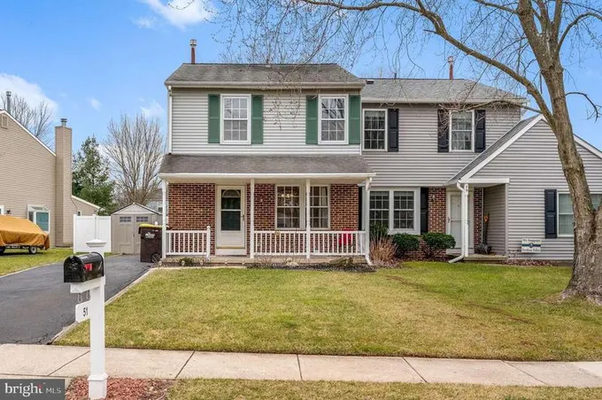 51 WYNMERE DRIVE, HORSHAM, PA 19044  624412352 for Sale