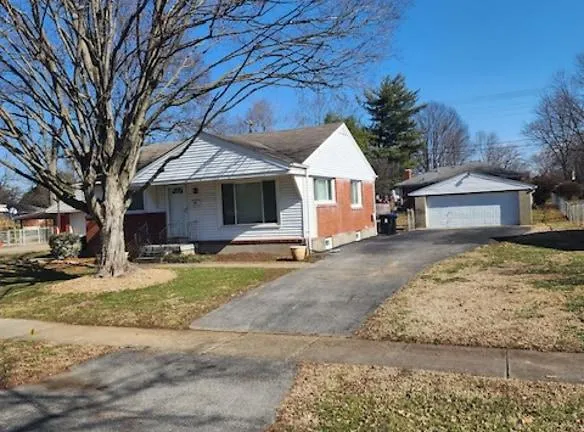 2907 Richland Ave - Louisville, KY 40220 - Home For Rent