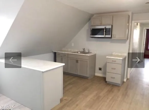32 Vreeland Ave unit 3 - Paterson, NJ 07504 - Home For Rent