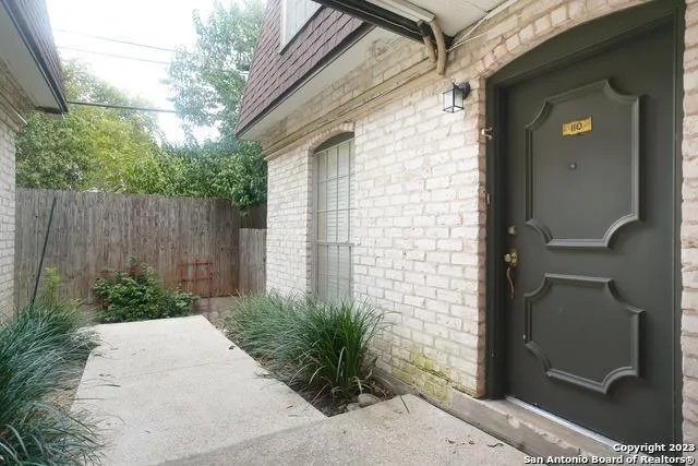 1045 Shook Ave 110C, San Antonio, TX 78212 for Rent
