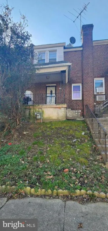 222 LAUREL RD, SHARON HILL, PA 19079 Townhouse For Sale  MLS# PADE2061402 for Rent