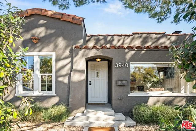 3940 Mclaughlin, Los Angeles CA 90066 for Sale