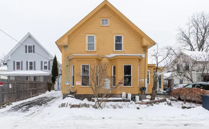 11 Merrimack St, Nashua, NH 03064 - MLS 4983208 for Sale