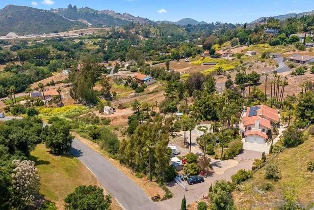25548 Rua Michelle, Escondido CA 92026 for Sale