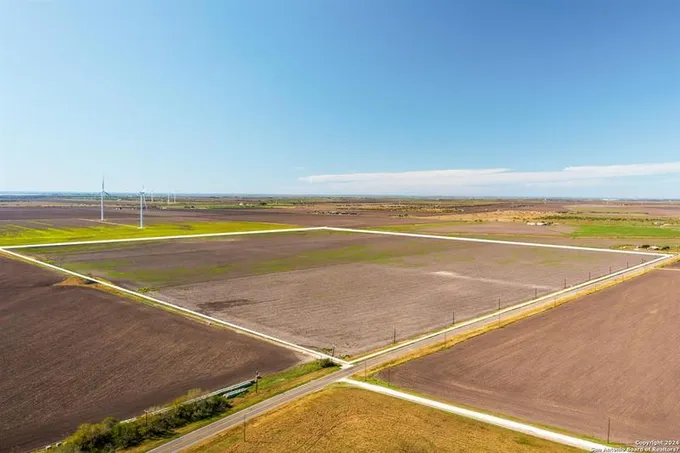 7602 FM 796, Skidmore, TX 78391 for Sale
