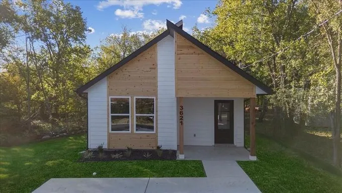Greenville, Hunt County, TX House for sale Property ID: 418195467
