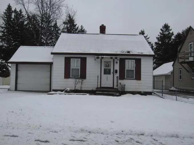 1359 Western Ave, Green Bay, WI 54303 - MLS 50286106 for Sale
