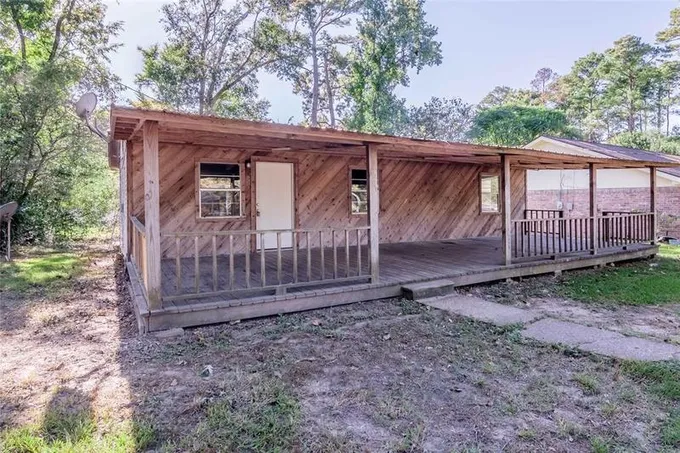 299 Pine Harbor Dr, Onalaska, TX 77360 for Rent