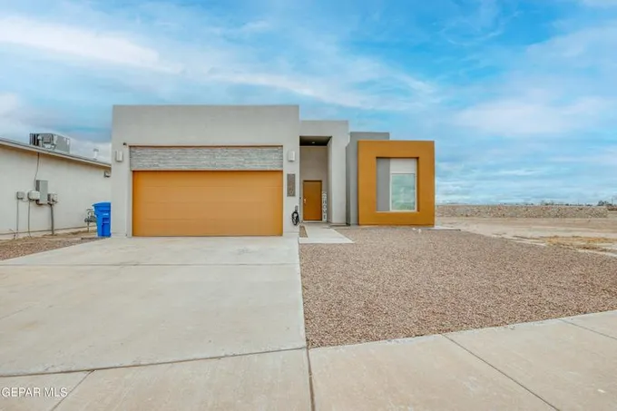 2140 YELLOW VALLEY Road, El Paso, TX 79927 for Sale