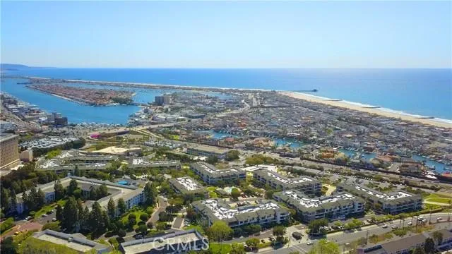 230 Lille 105, Newport Beach CA 92663 for Sale