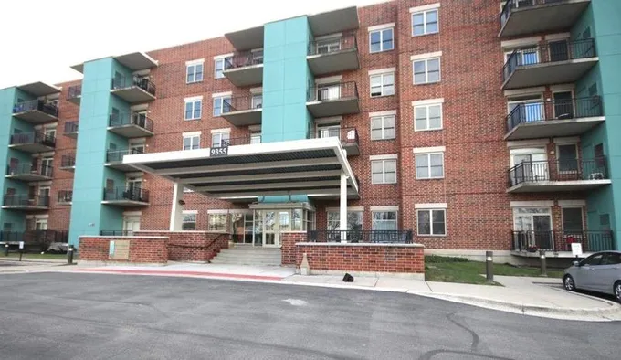 9355 Irving Park Rd #409, Schiller Park, IL 60176 - MLS 11973105 for Sale